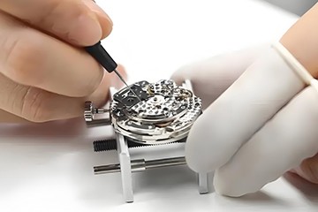 百达翡丽手表官售后维修店电话